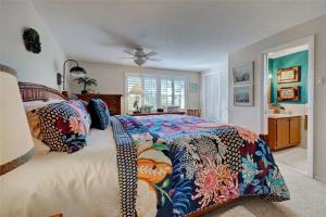 main_bedroom2