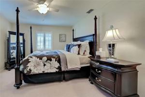 main_bedroom_2